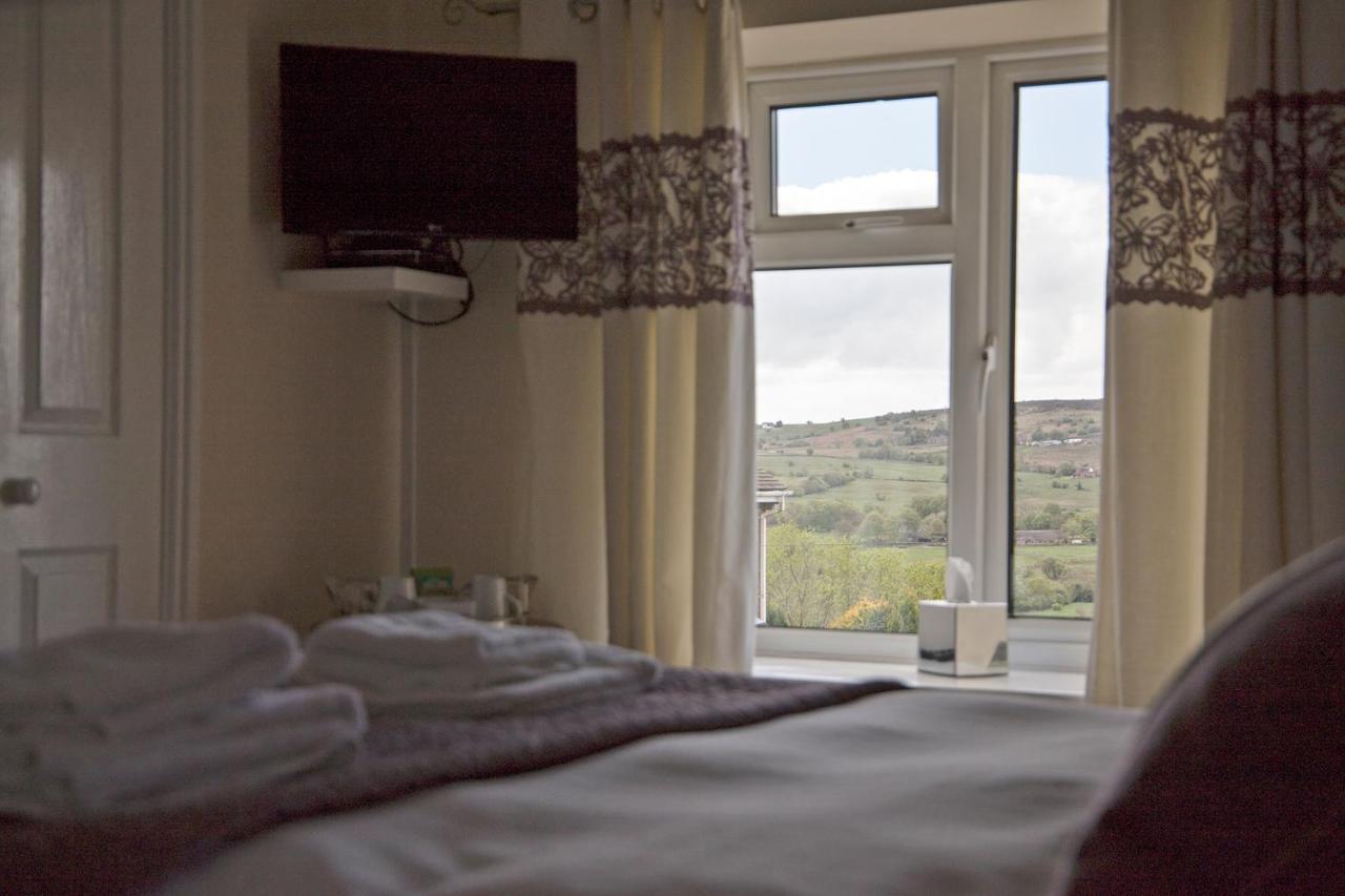 Oakamoor Moorland View Farm B&B מראה חיצוני תמונה